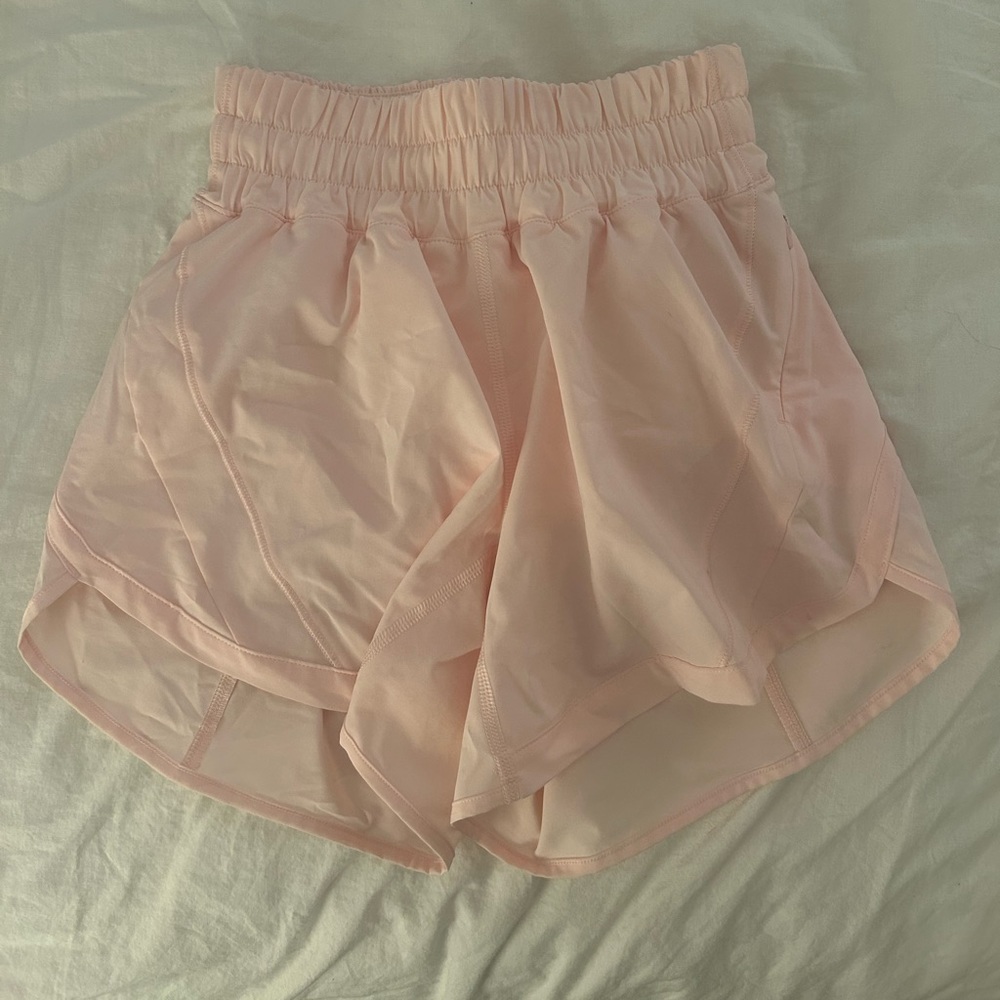 Track That High-Rise Shorts in Flush Pink